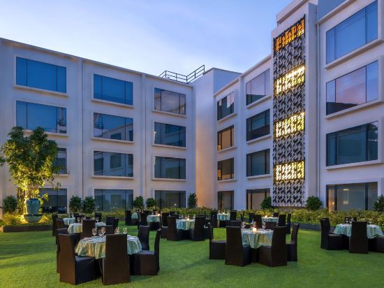 Фото Hyatt Centric Candolim Goa