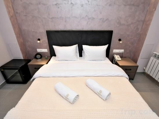 Фото Avenue 23 Boutique Hotel