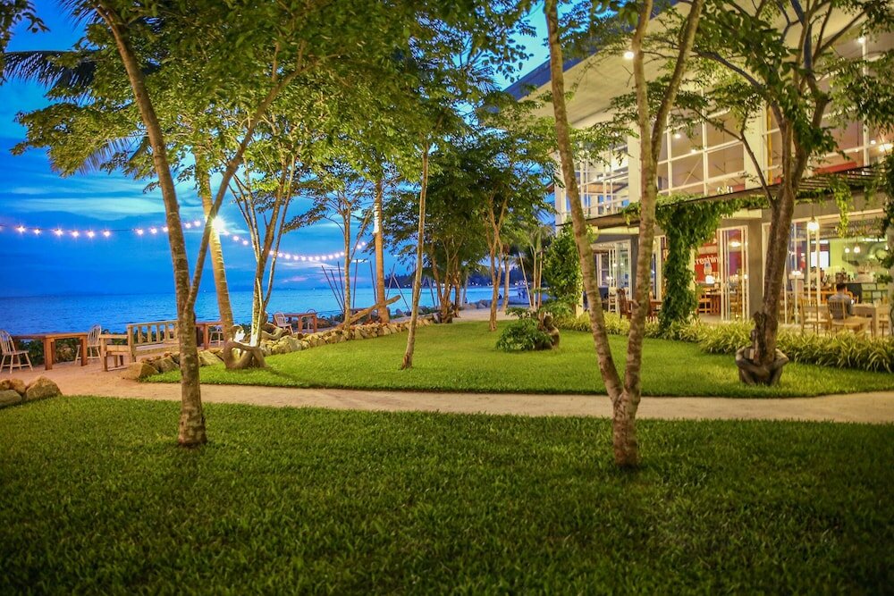 Фото отеля 1