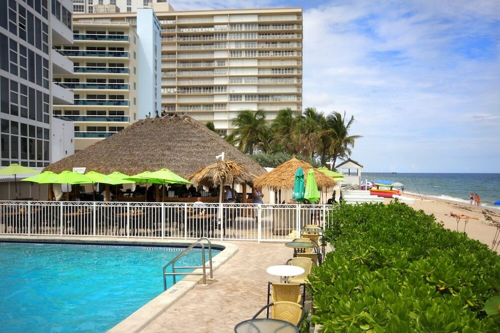 Фото Ocean Manor Beach Hotel