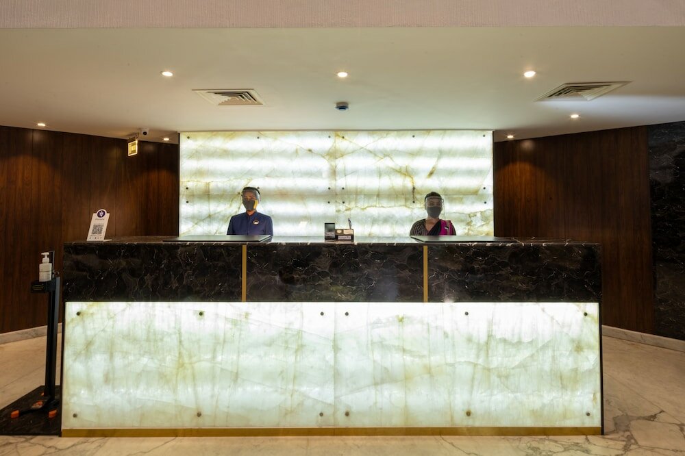 Фото Goldfinch Hotel Mangalore