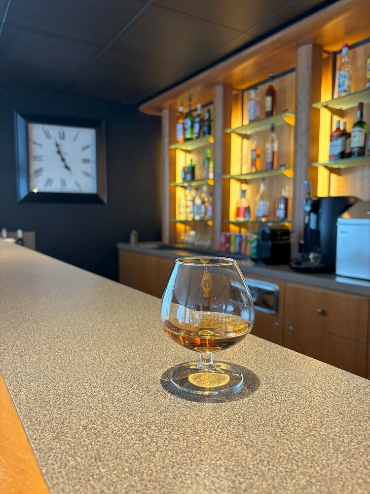 Фото Hôtel Le Valois, Cognac Centre