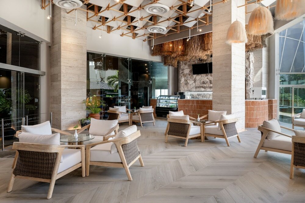 Фото Seadust Cancun Family Resort