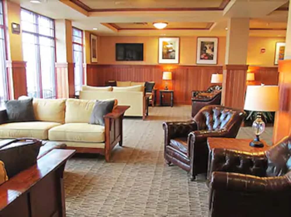 Фото Canal Park Lodge