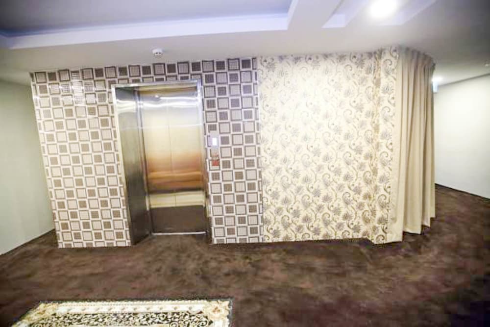 Фото Al Khatiri Hotel