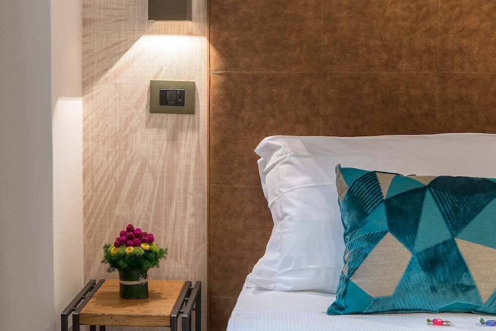 Фото Navona Essence Hotel