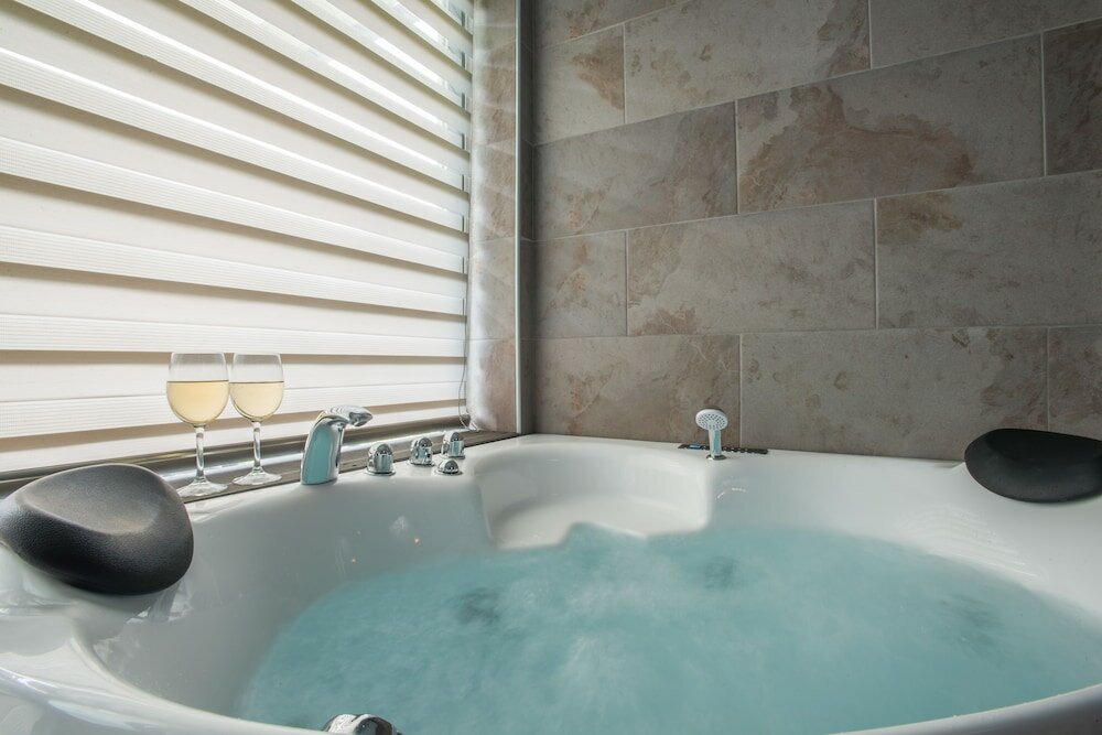 Фото Mirabilia Boutique Hotel