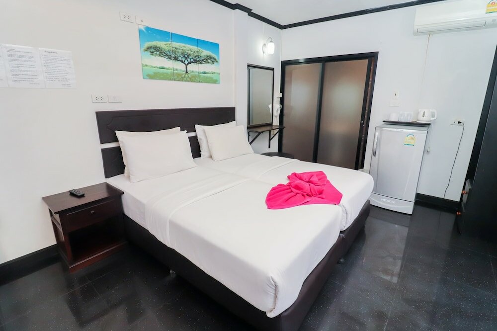 Фото Sinsamut Koh Samed Hotel