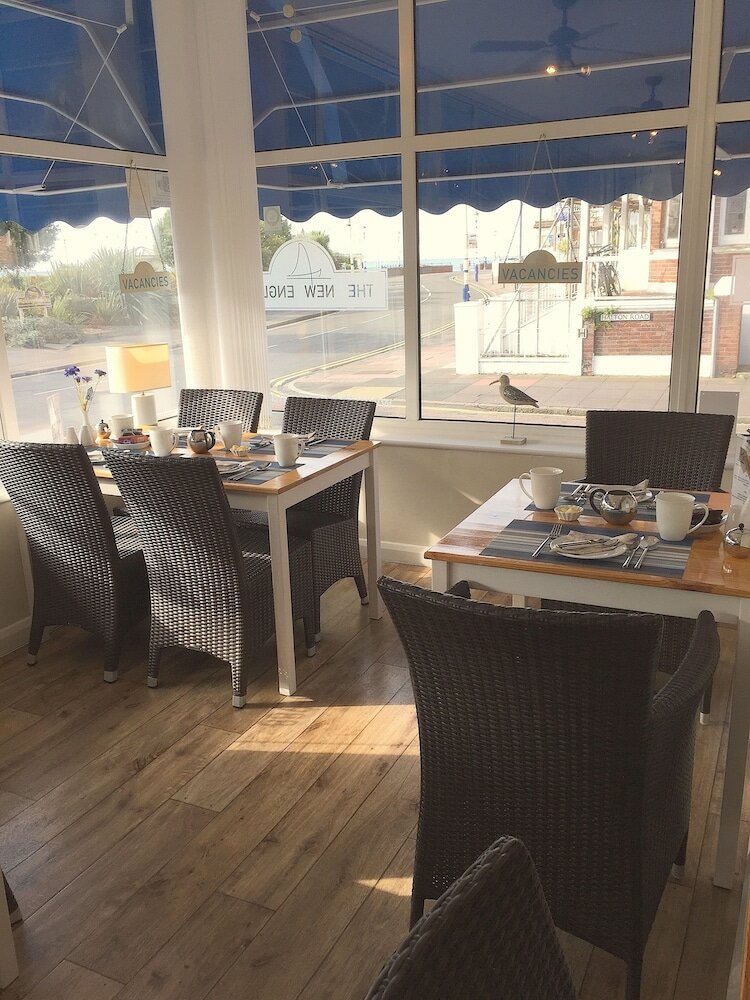 Фото The New England