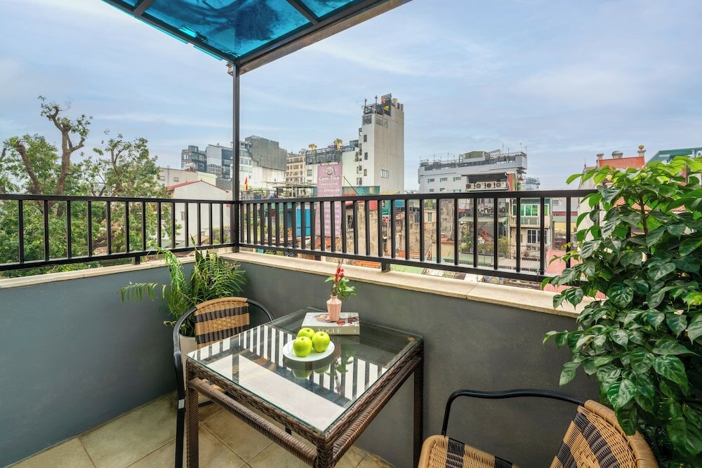 Фото Bella Rosa Hotel & Travel