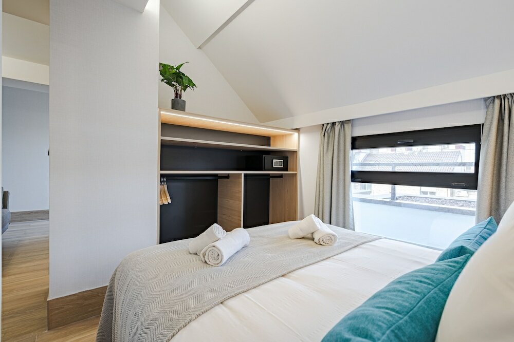 Фото Feelathome Ventas Suites