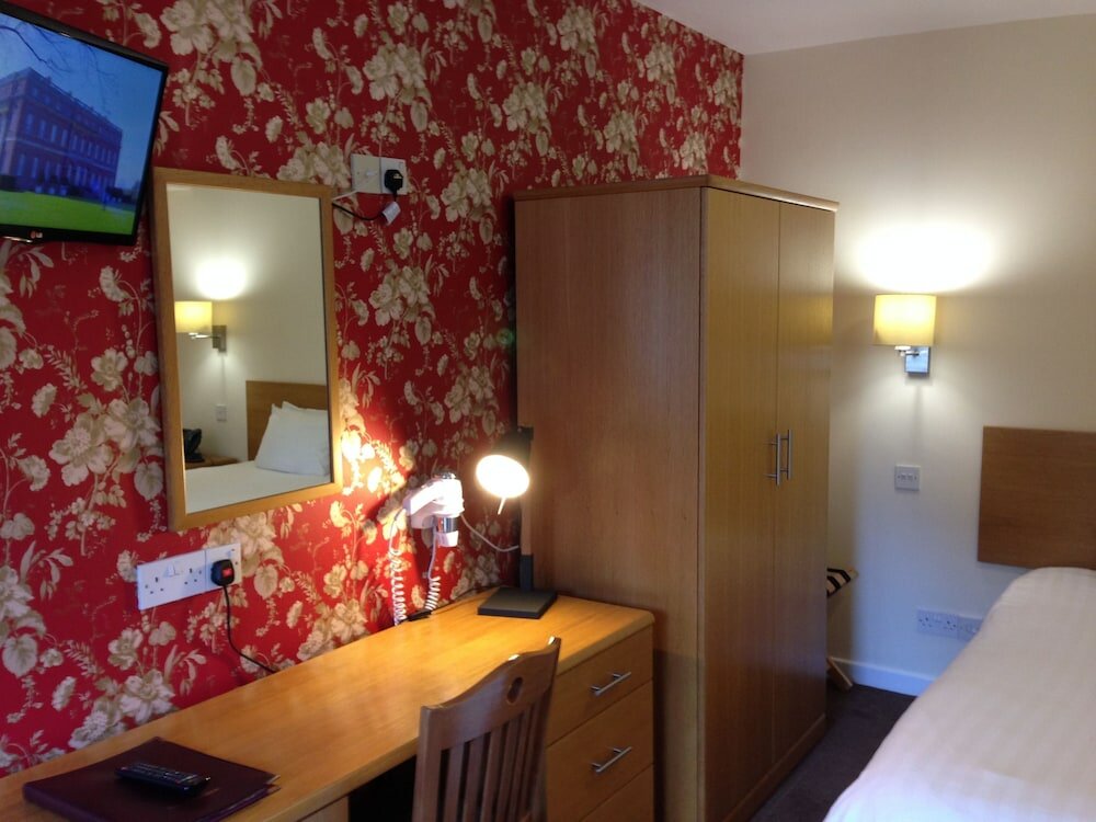 Фото Ely House Hotel