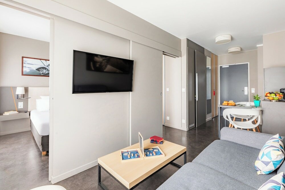 Фото Appart'City Confort Le Bourget - Aéroport