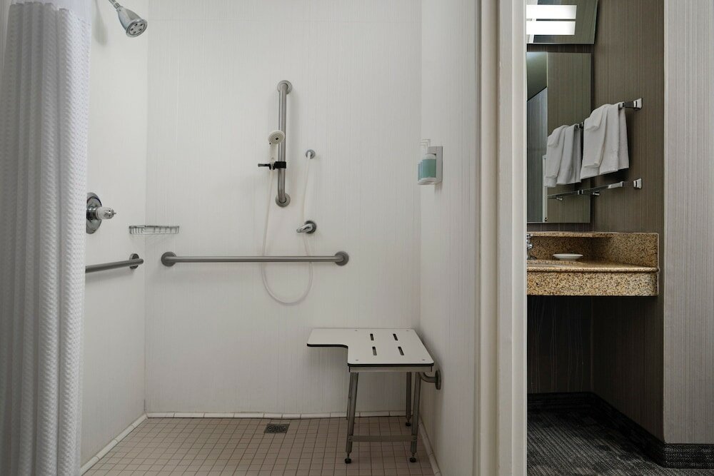 Фото Courtyard by Marriott Stockton