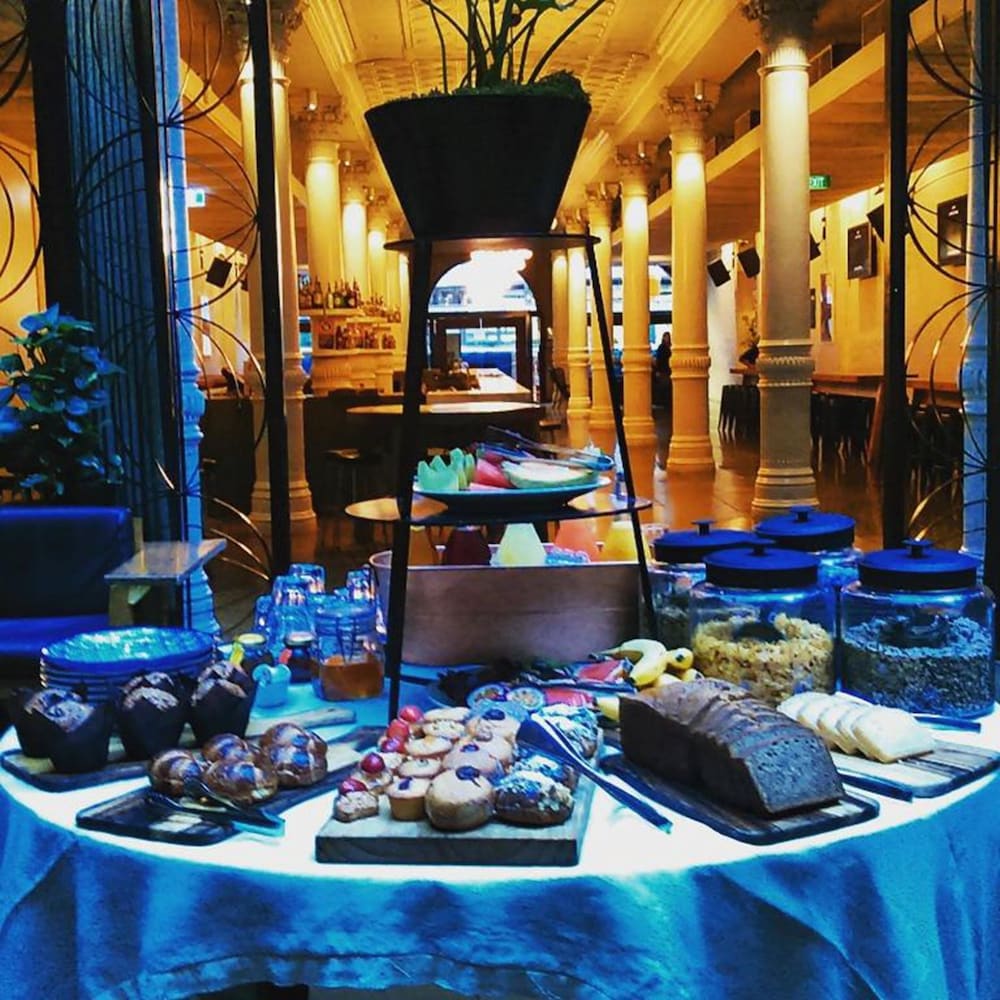 Фото Establishment Hotel