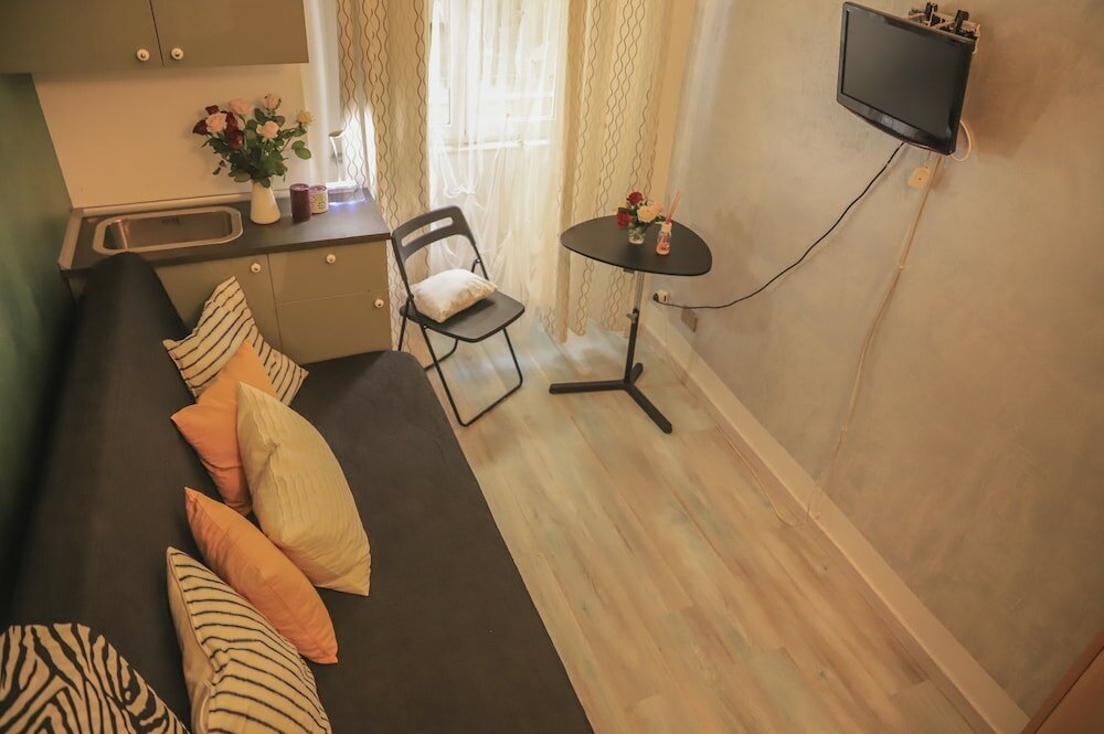 Фото Roman Holidays Hostel