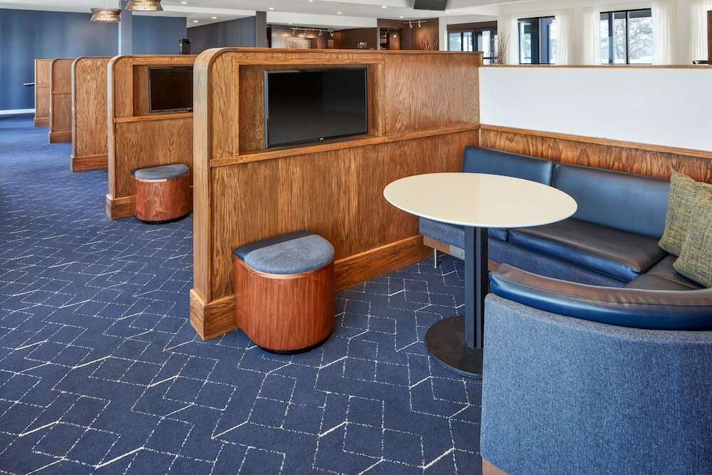 Фото Courtyard by Marriott Columbus Dublin