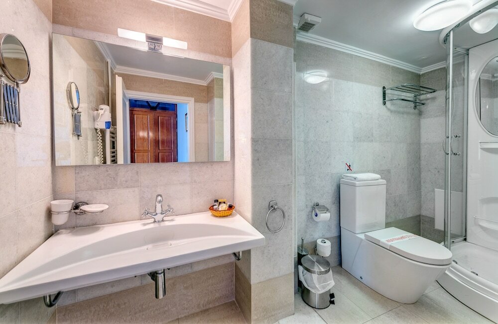 Фото Apollonion Palace Hotel