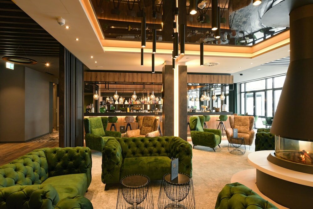 Фото Hotel Demas Unterhaching