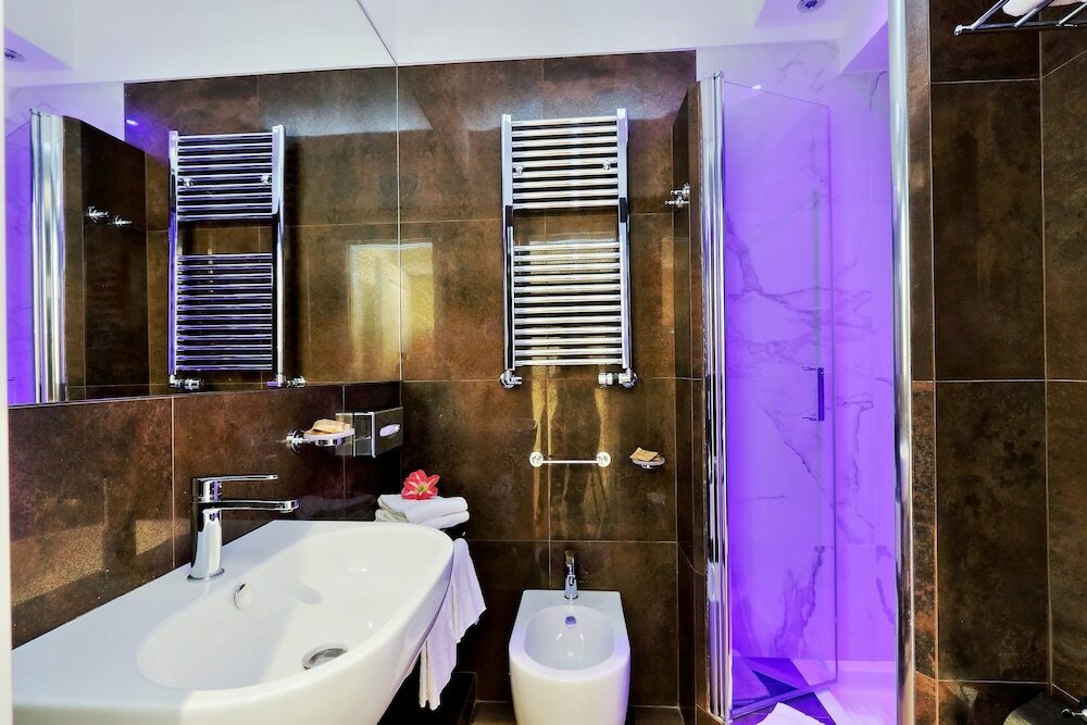 Фото Piazza Venezia Grand Suite