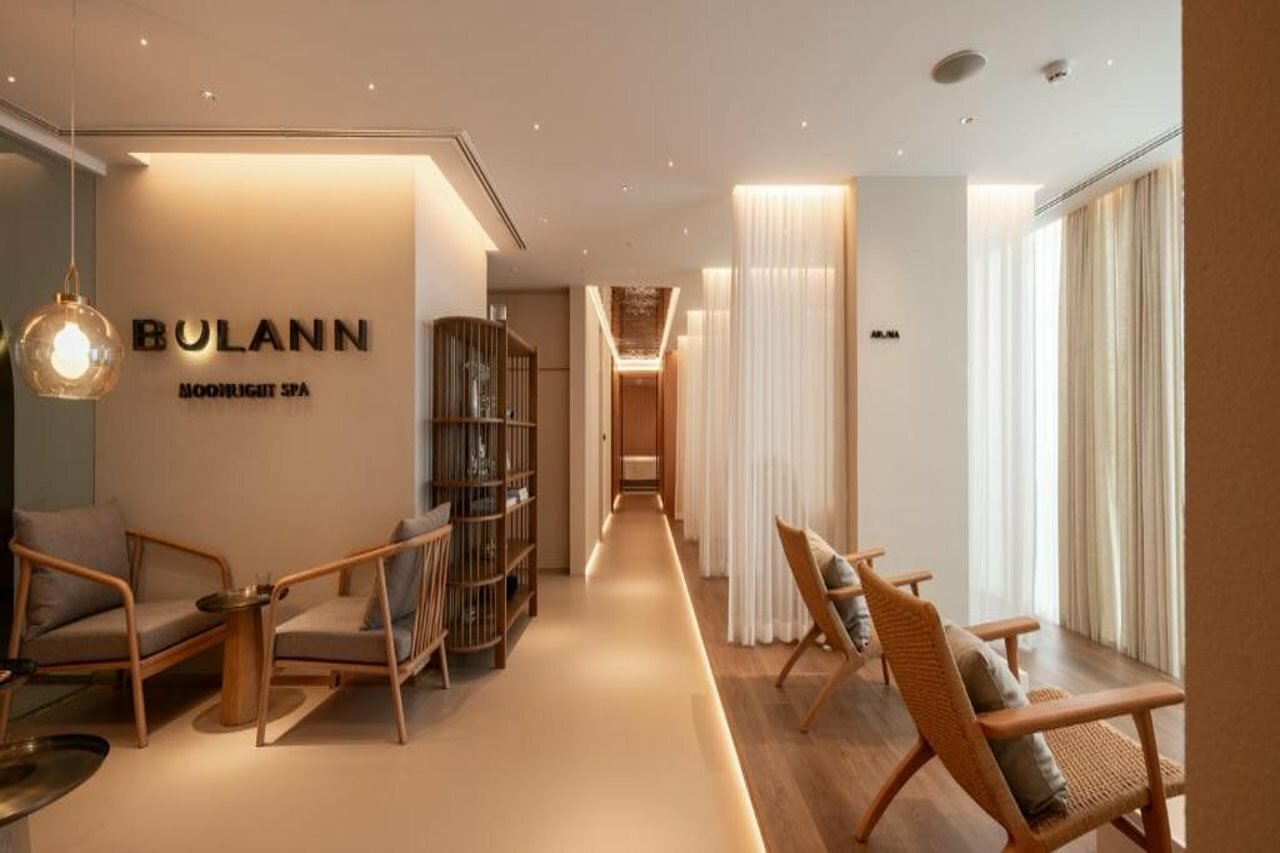 Фото Maison Hotel Bangkok