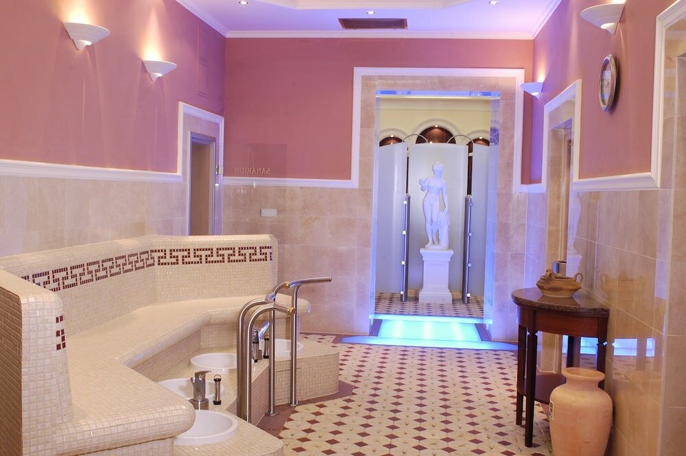 Фото Danubius Health SPA Resort Centralni Lazne