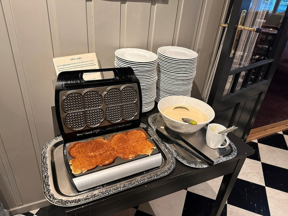 Фото Hofslund Fjord Hotel