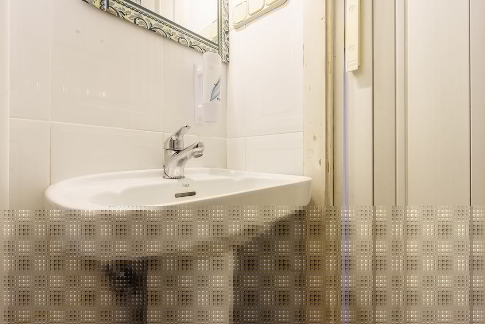 Фото Oyo Hostal Austria