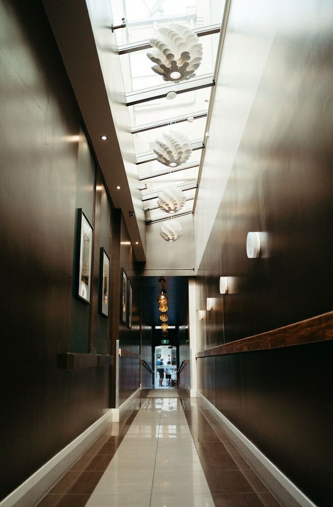 Фото Auckland City Hotel