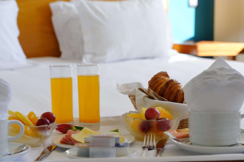 Фото Golden Tulip Braga Hotel