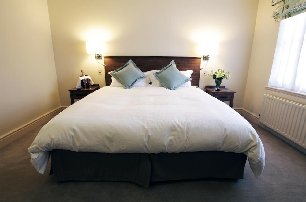 Фото The Woburn Hotel