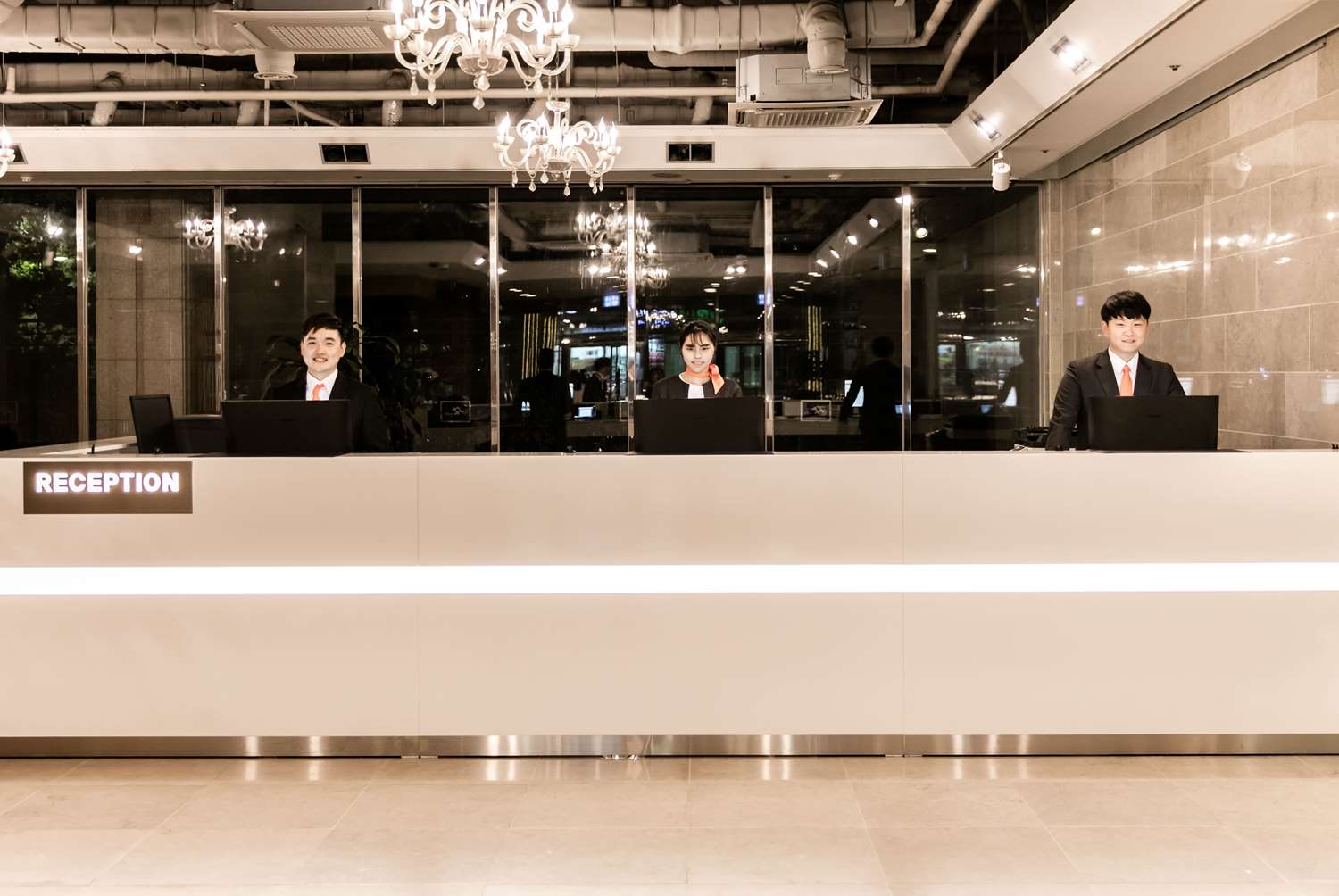 Фото Ramada Hotel and Suites Seoul Namdaemun