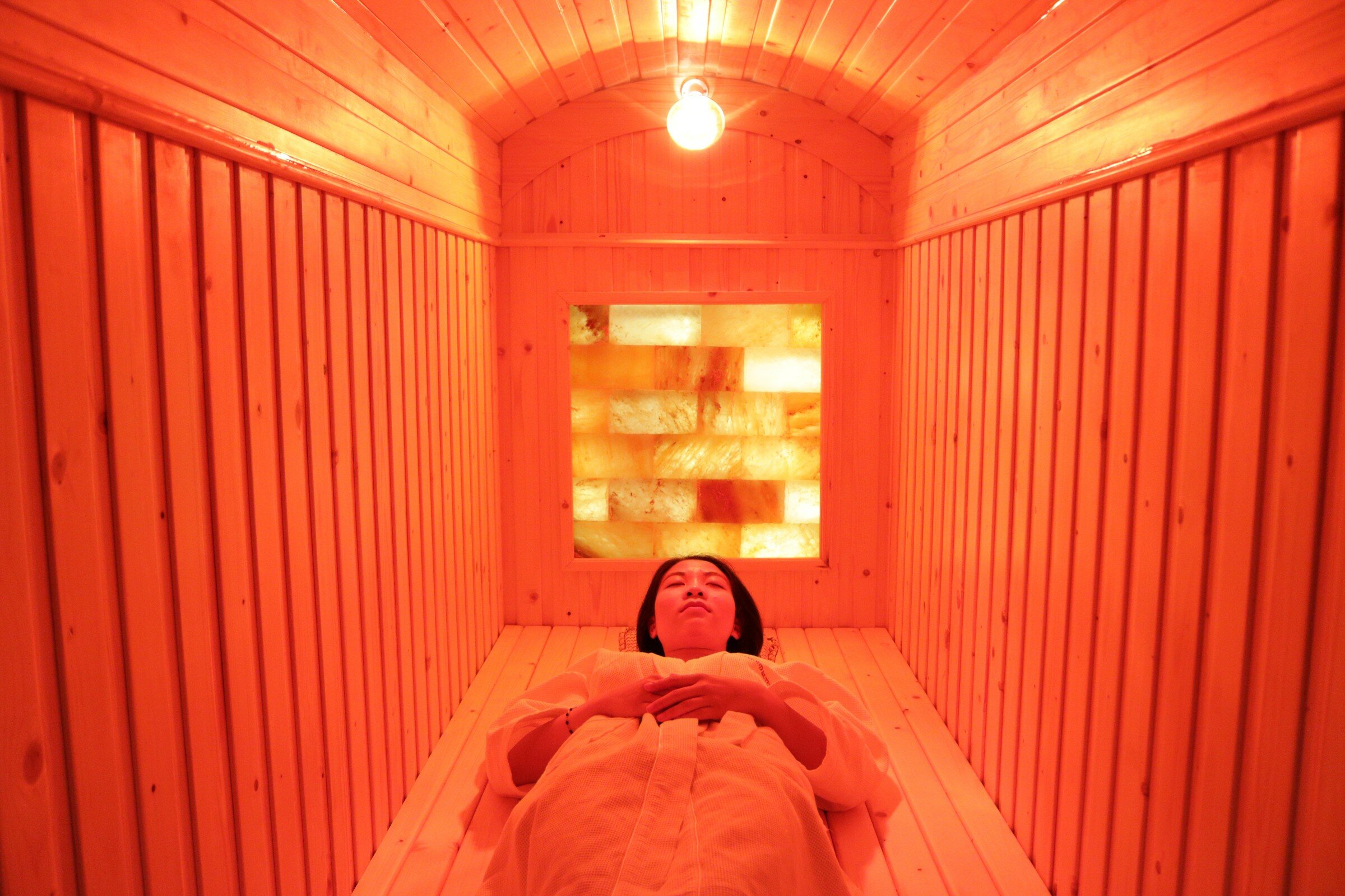 Фото Zen Diamond Suites Hotel Danang