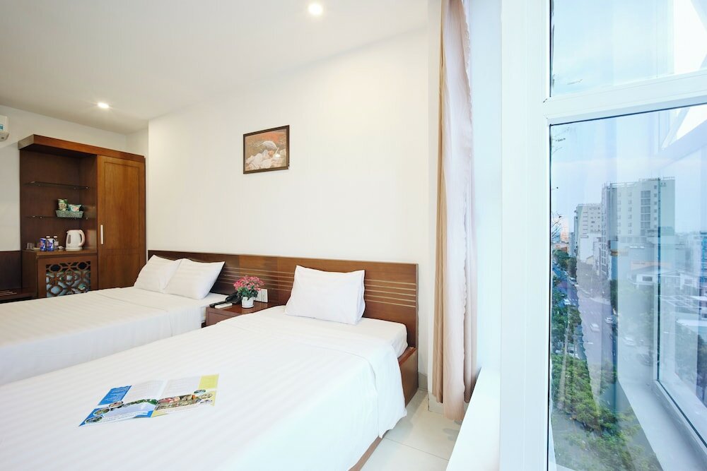 Фото Golden Light Hotel