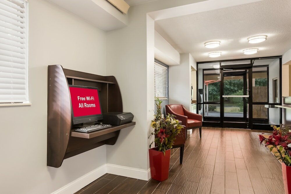 Фото Red Roof Inn Princeton - Ewing