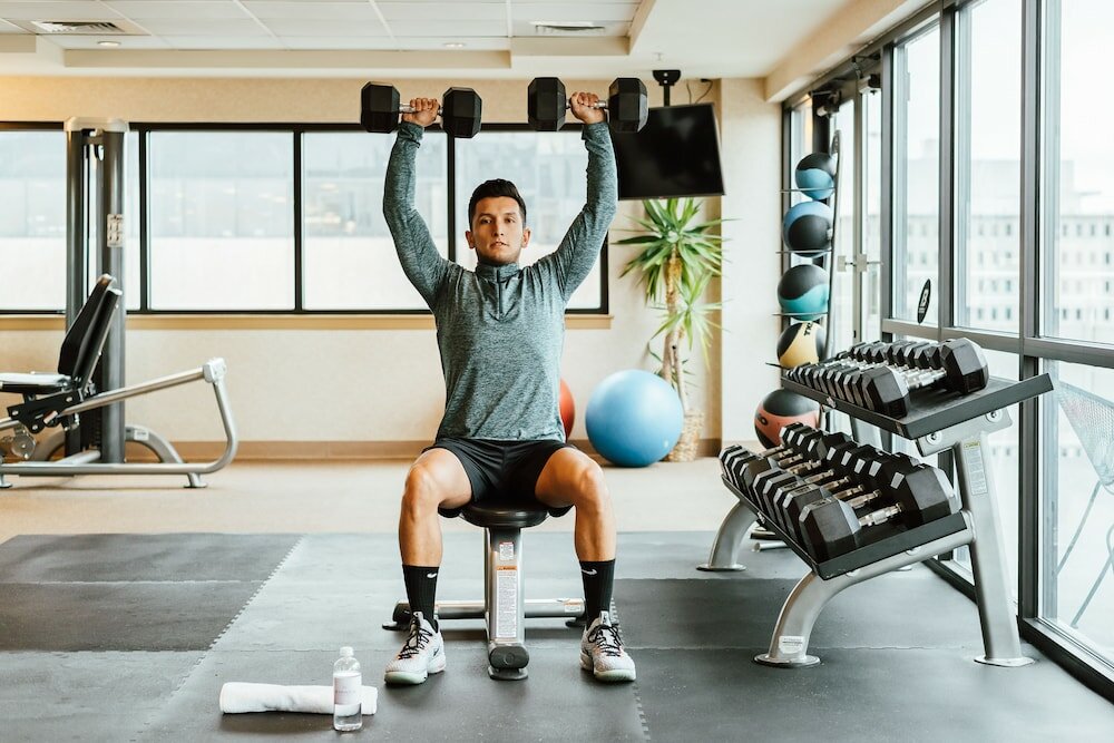 Фото Warwick Denver