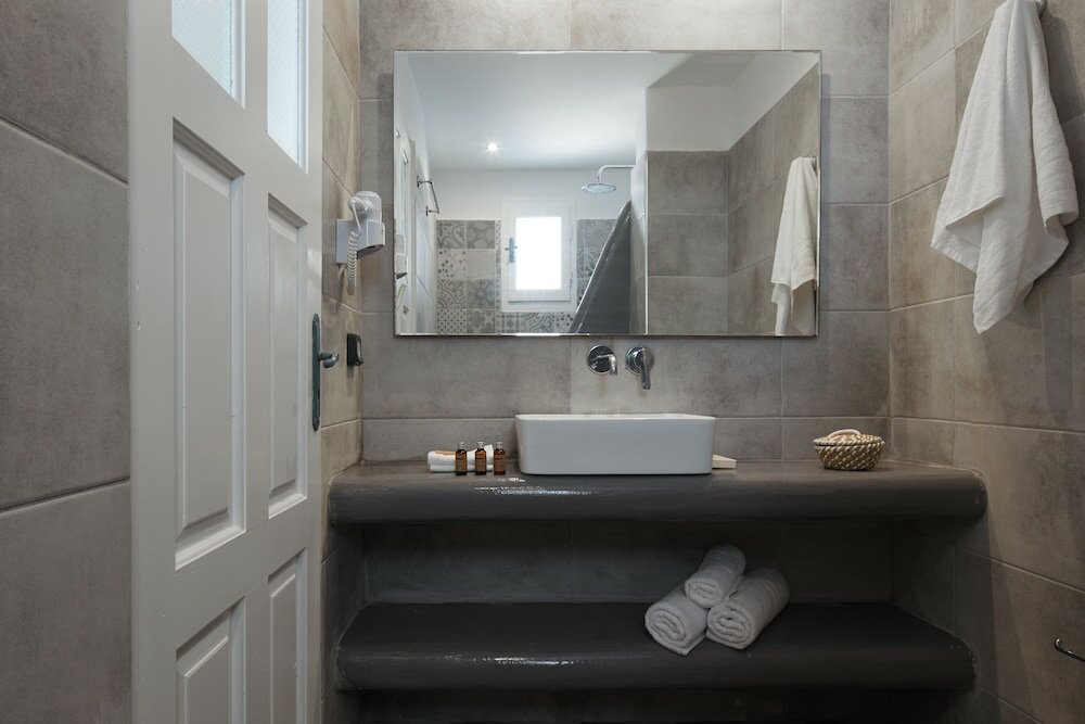 Фото Symmetry Suites