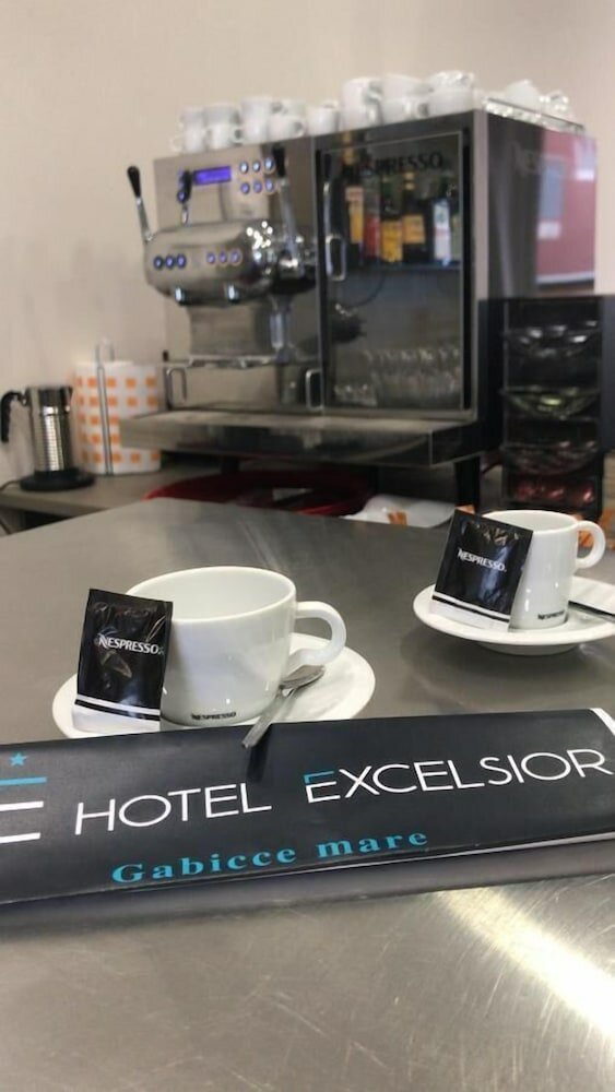 Фото Hotel Excelsior