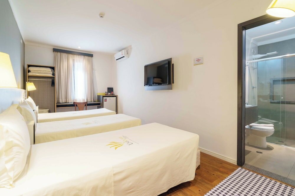 Фото Uniclass Hotel Pinheiros