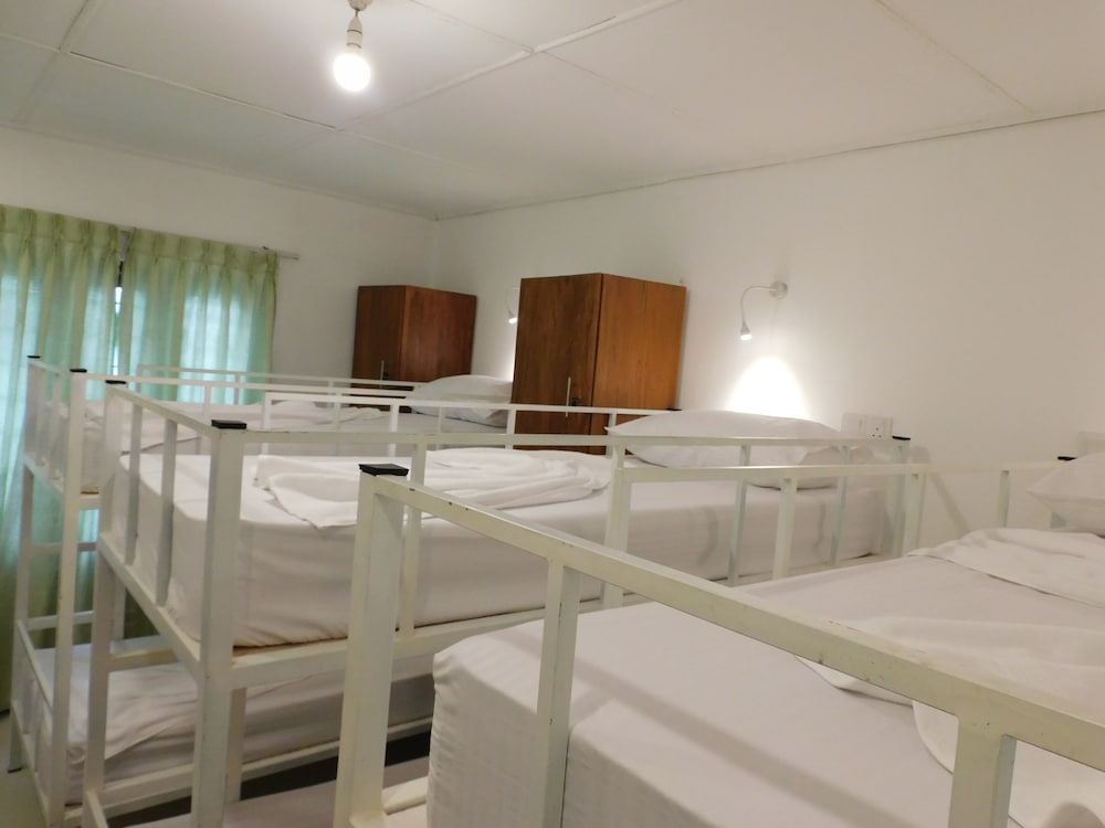 Фото Гостевой Дом Kutumbaya Resort