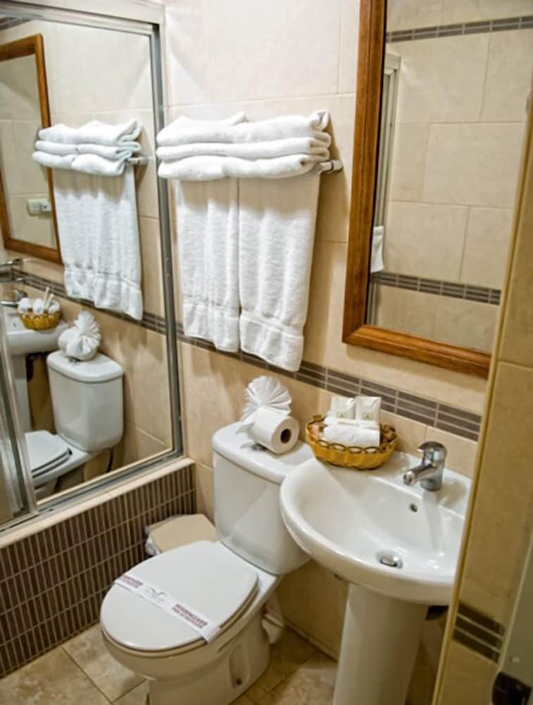 Фото Hotel Century Plaza