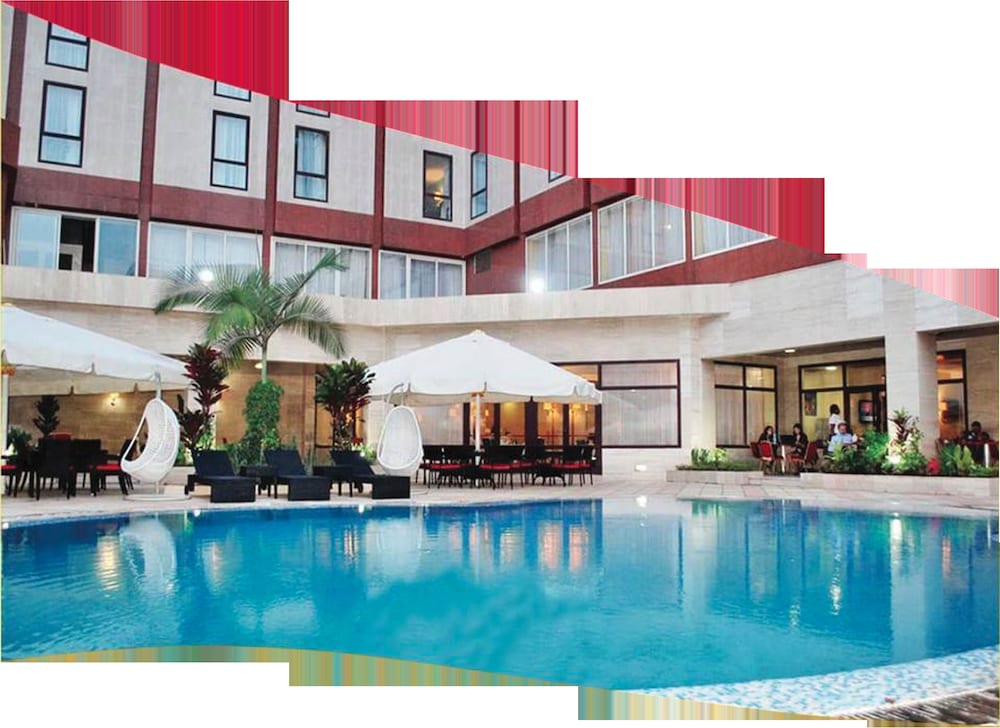 Фото Djeuga Palace