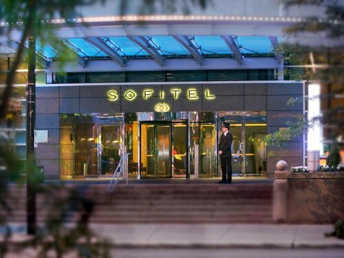 Внешний вид отеля Sofitel Montreal Golden Mile в Монреале, фото 5
