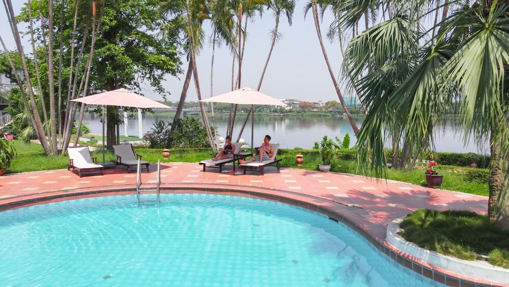 Фото Century Riverside