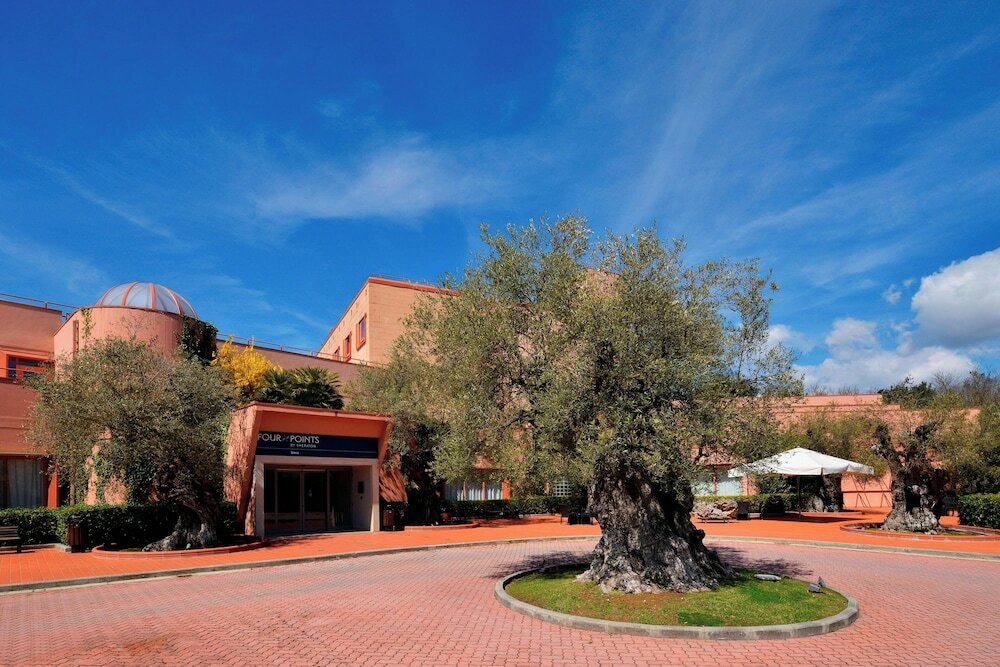 Фото Four Points by Sheraton Siena
