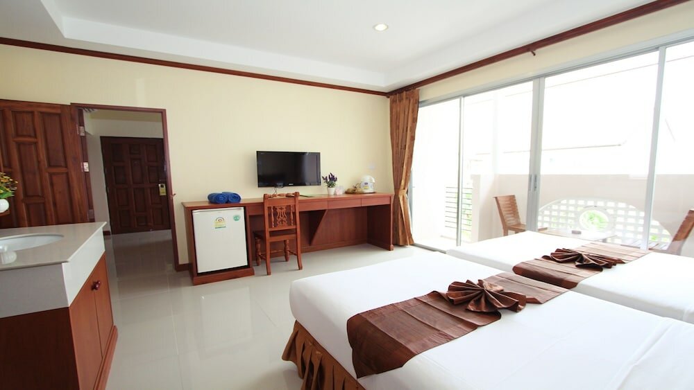 Фото The Orchid House