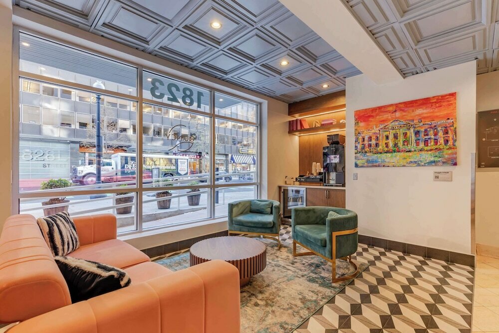 Фото Sonder The Quincy Ascend Hotel Collection