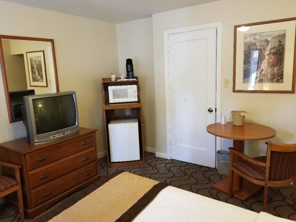 Фото Nevada City Inn