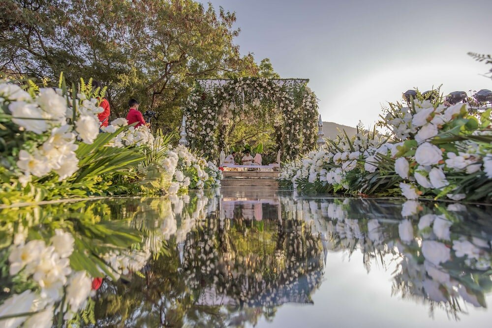 Фото Radisson Blu Hotel & SPA, Nashik