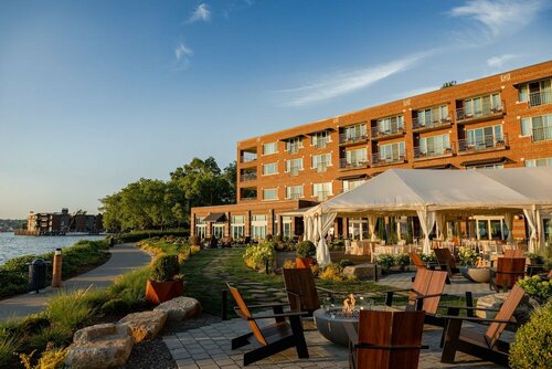 Гостиница Woodmark Hotel and Still SPA в Киркленде